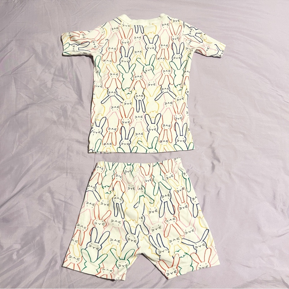 Hanna Andersson Multi Colored Bunnies Pajama Set - Shorts (8Y) - Picture 2 of 5